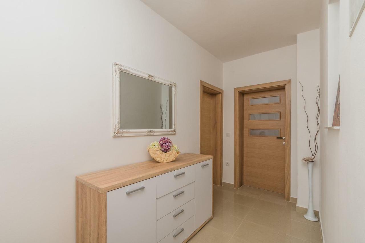Apartment Matosic Crikvenica Exteriör bild